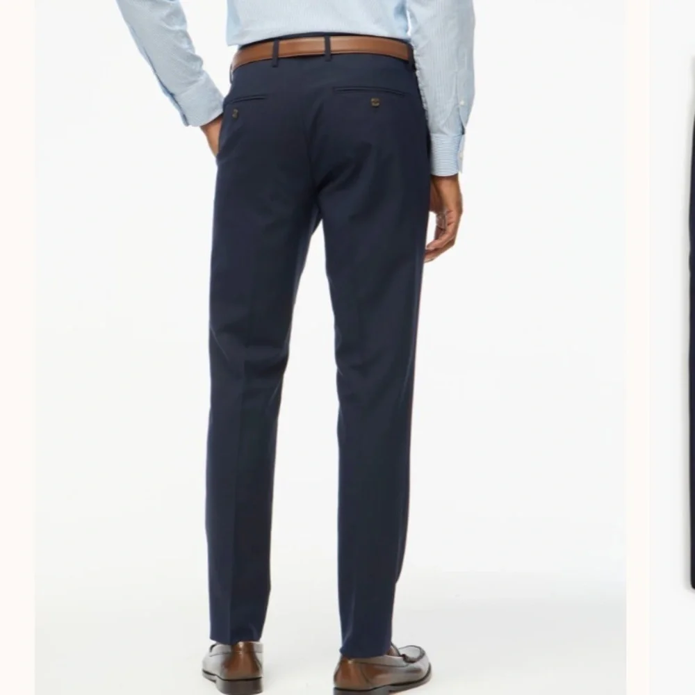 J crew navy Thompson suit pant in four-season wool blend
